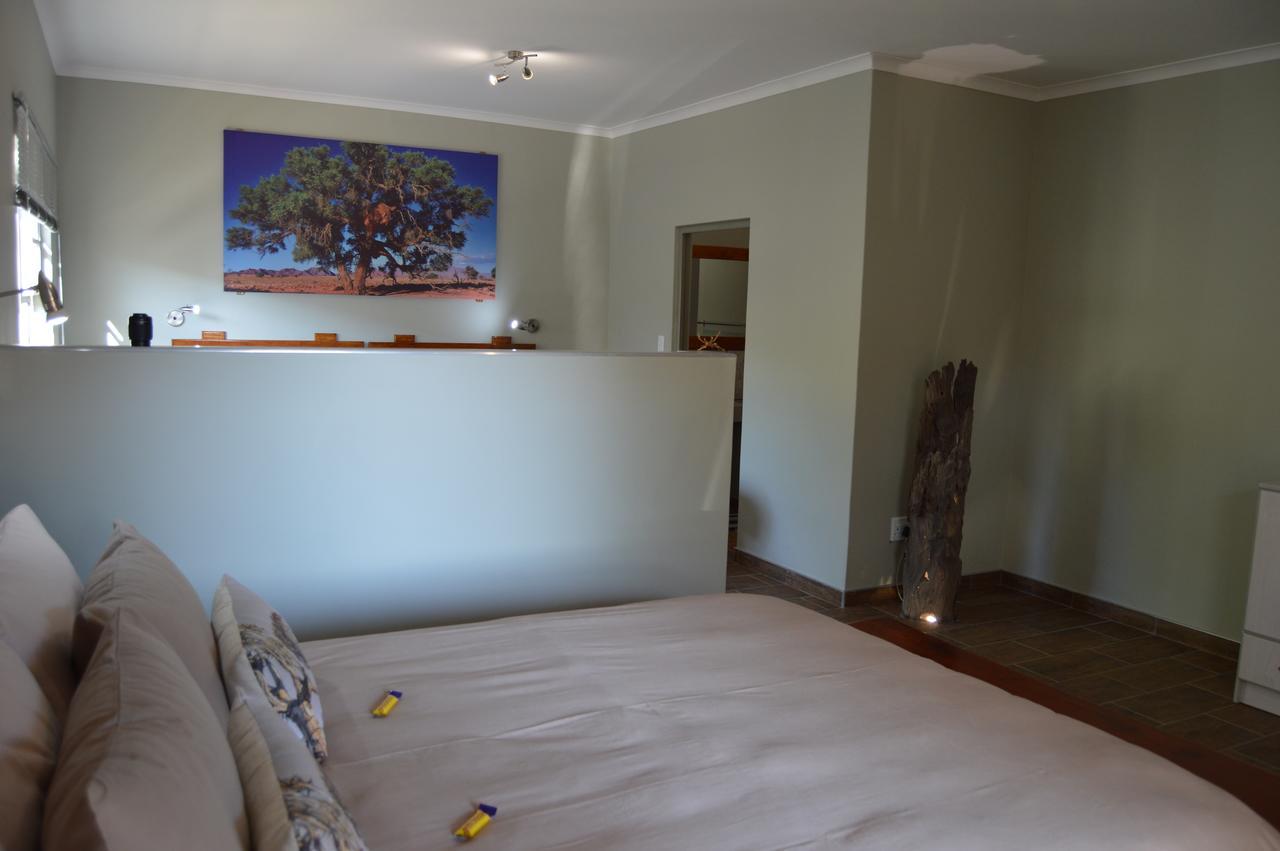 Kamaku Guesthouse Cc Otjiwarongo Buitenkant foto