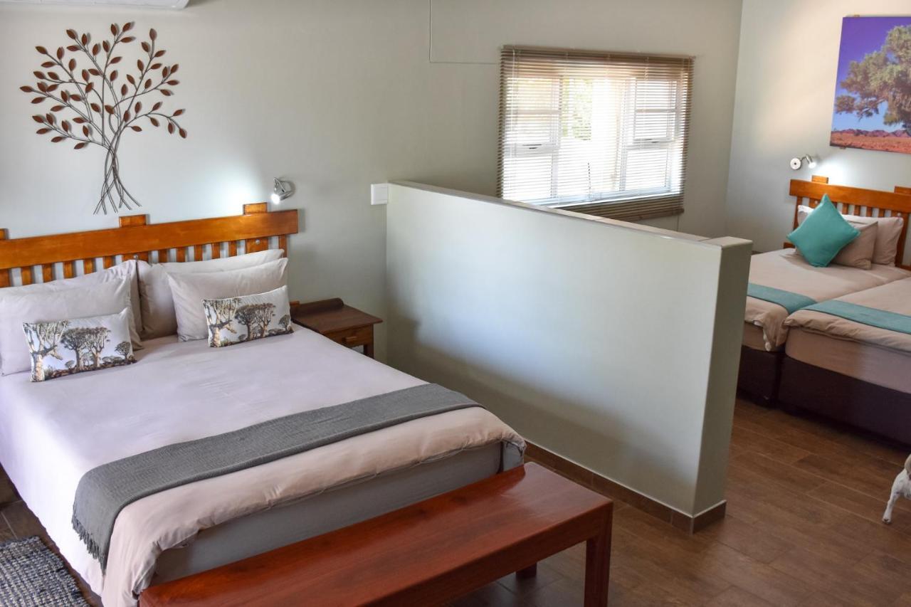 Kamaku Guesthouse Cc Otjiwarongo Buitenkant foto