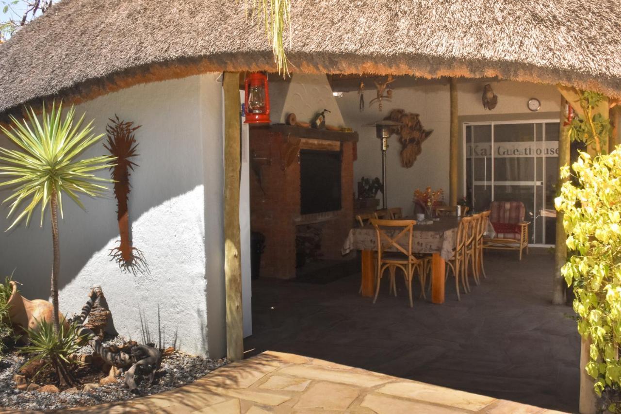 Kamaku Guesthouse Cc Otjiwarongo Buitenkant foto